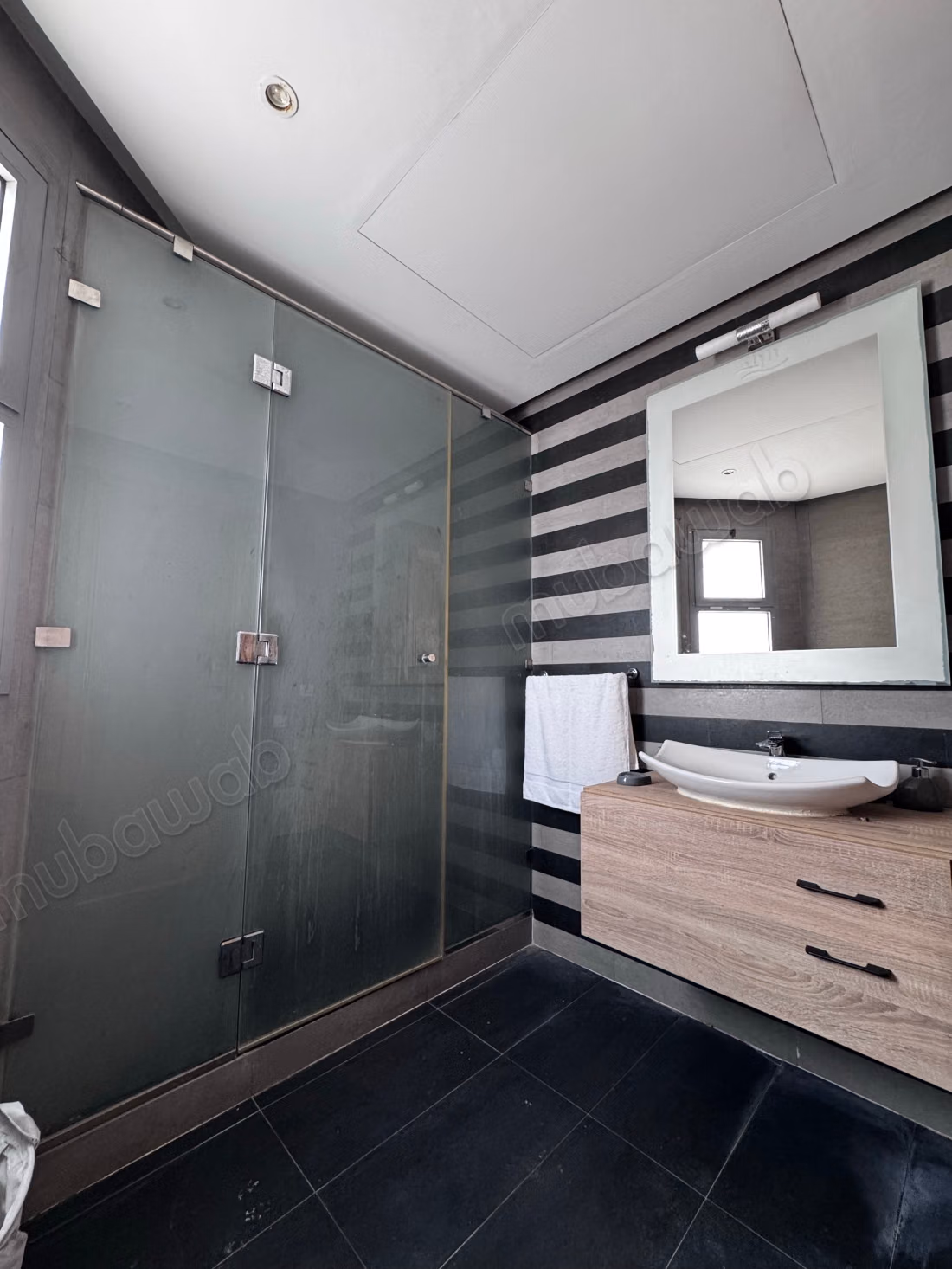 Renovated furnished studio with ocean view and Hassan II Mosque