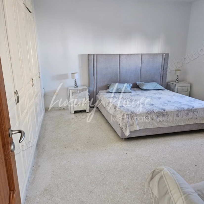 Villa S4 à vendre à La Soukra