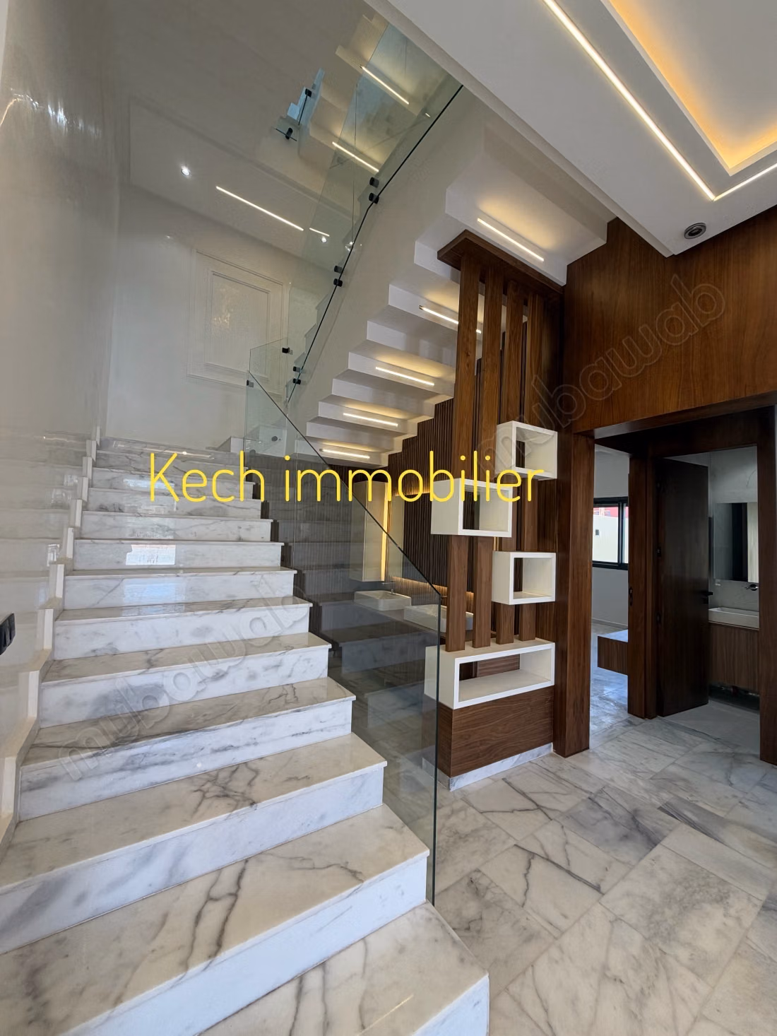 Magnificent villa for sale in Hay Targa. 5 comfortable bedrooms. Pool, air conditioning