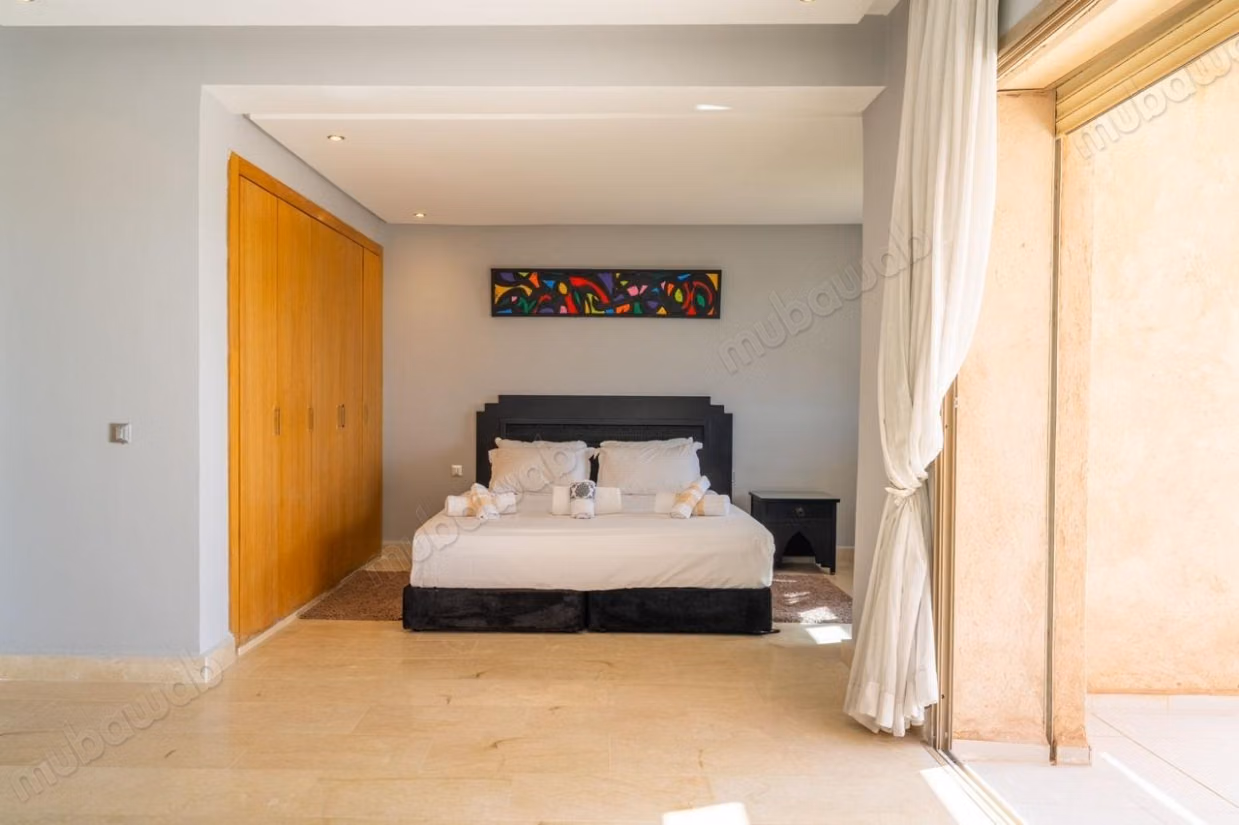 Sublime Villa For Sale Prestigia