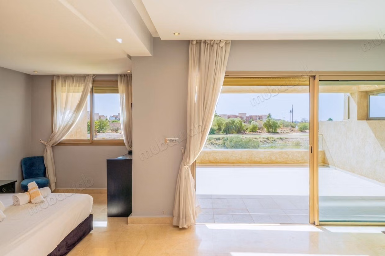 Sublime Villa For Sale Prestigia