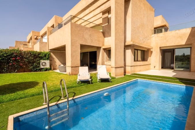 Sublime Villa for Sale Prestigia