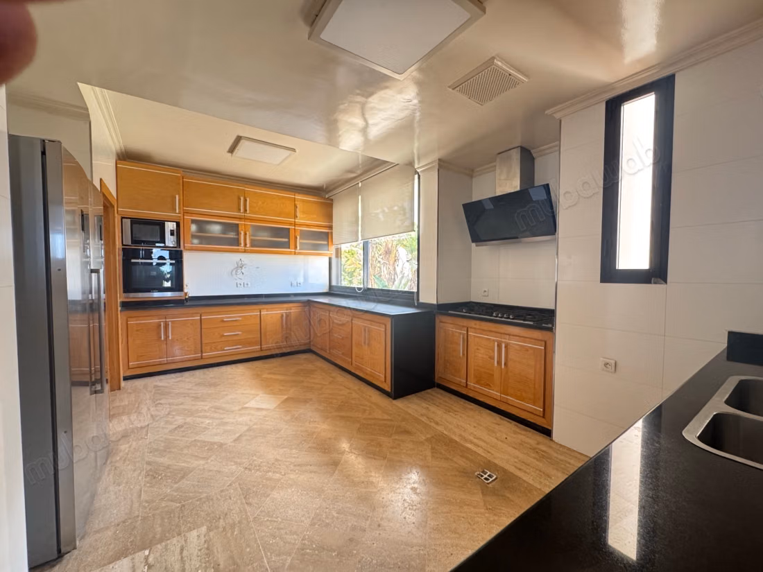 Appartement meublé haut standing à louer – Hay Riad