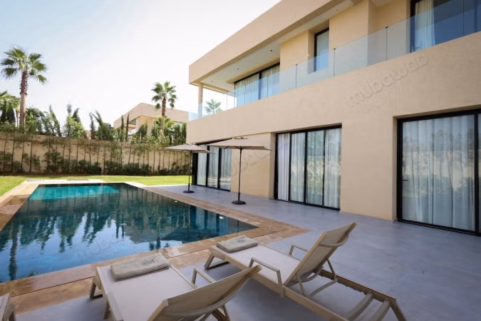 Magnifique villa à louer à Route de l'Ourika. 4 chambres agréables. Meublé
