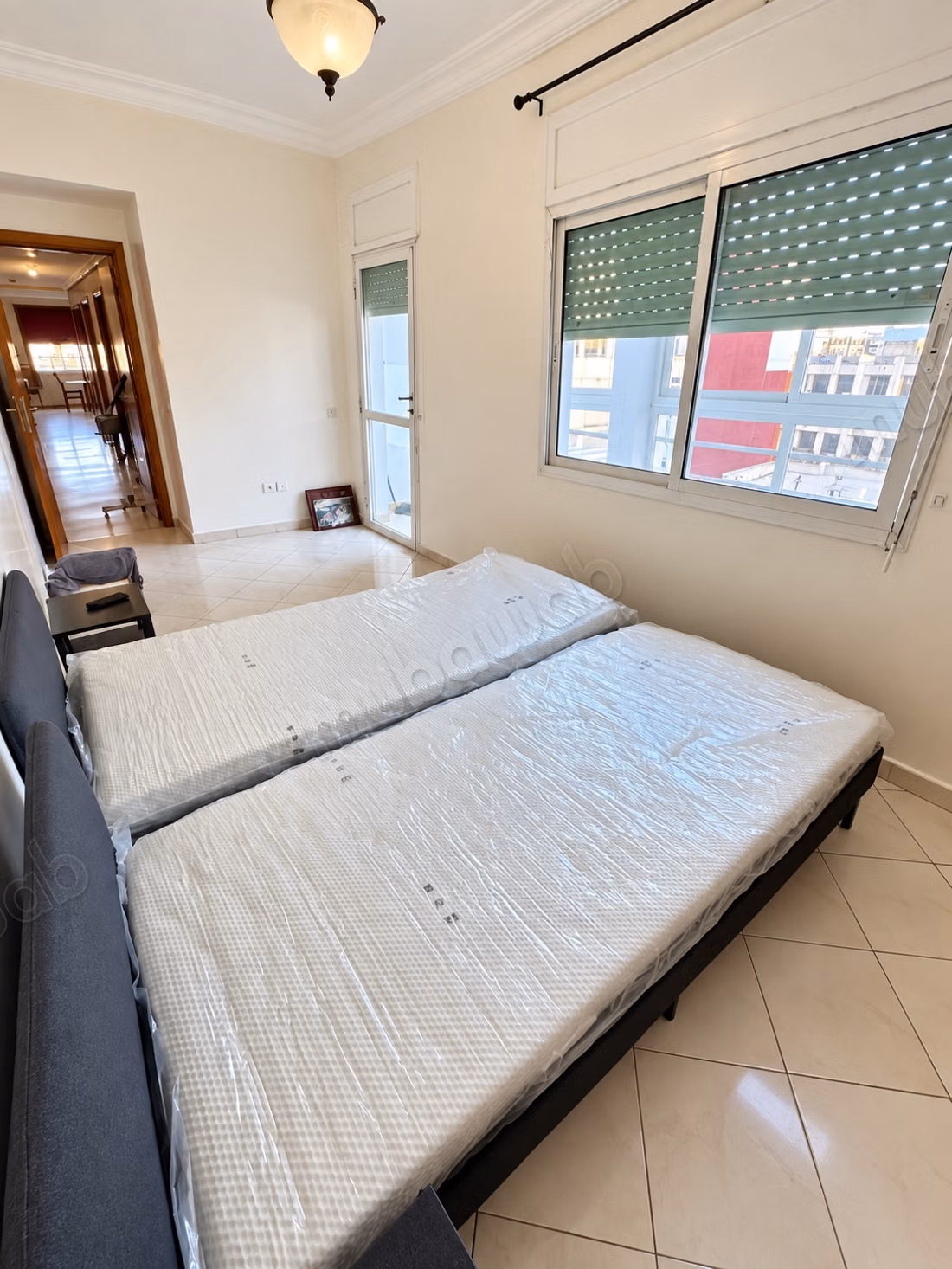 Appartement vide à louer – quartier des hôpitaux