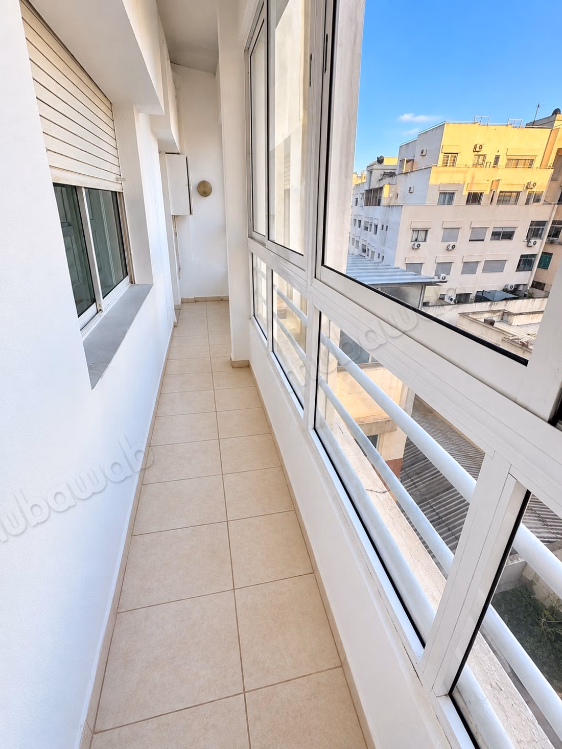 Appartement vide à louer – quartier des hôpitaux