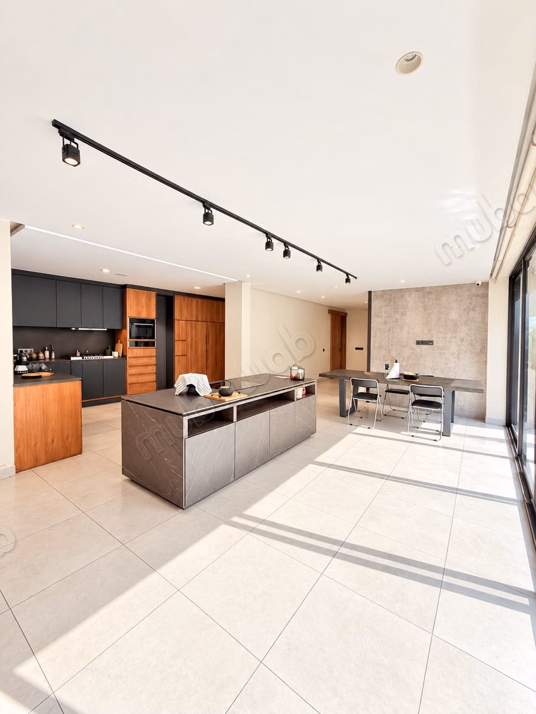 Exceptional Contemporary Villa