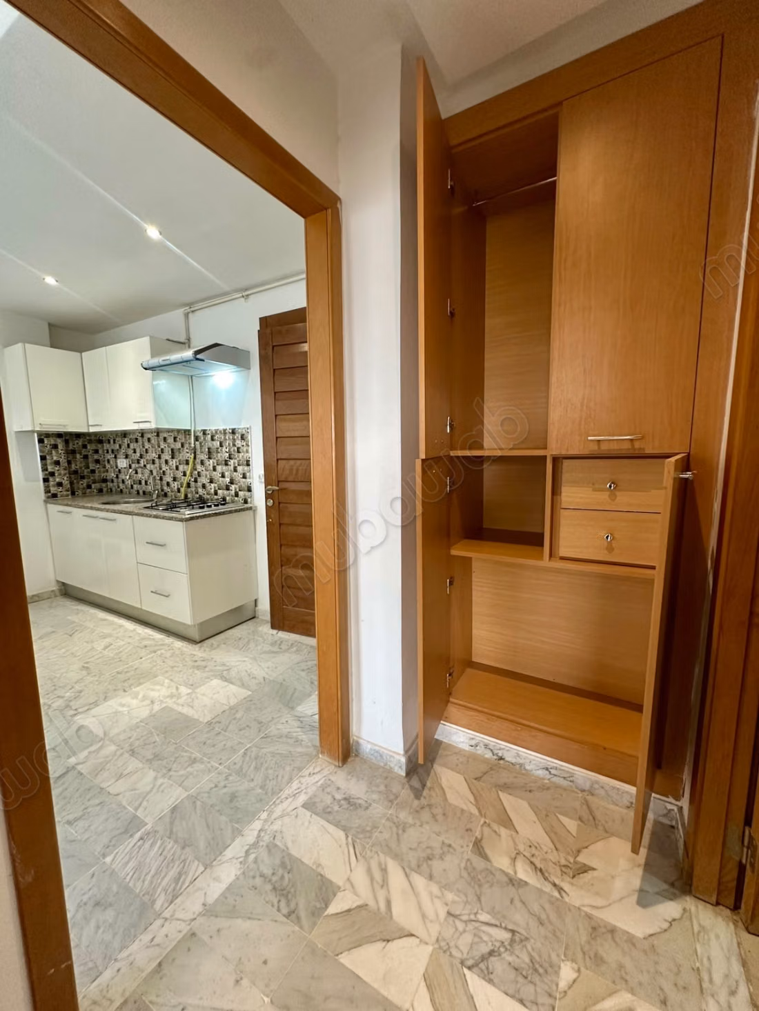  S1 à vendre – route afrane km 7