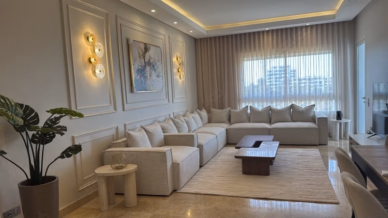 Appartement en location à Souissi. 1 Pièce. Bien meublé