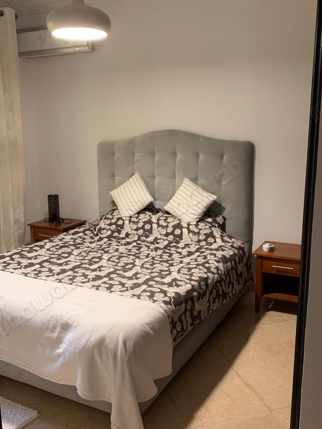 Location d'un appartement à Gauthier. Superficie 178 m². Bien meublé