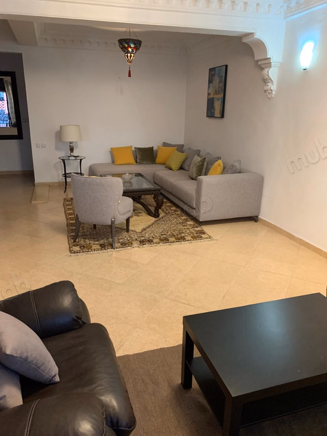 Location d'un appartement à Gauthier. Superficie 178 m². Bien meublé