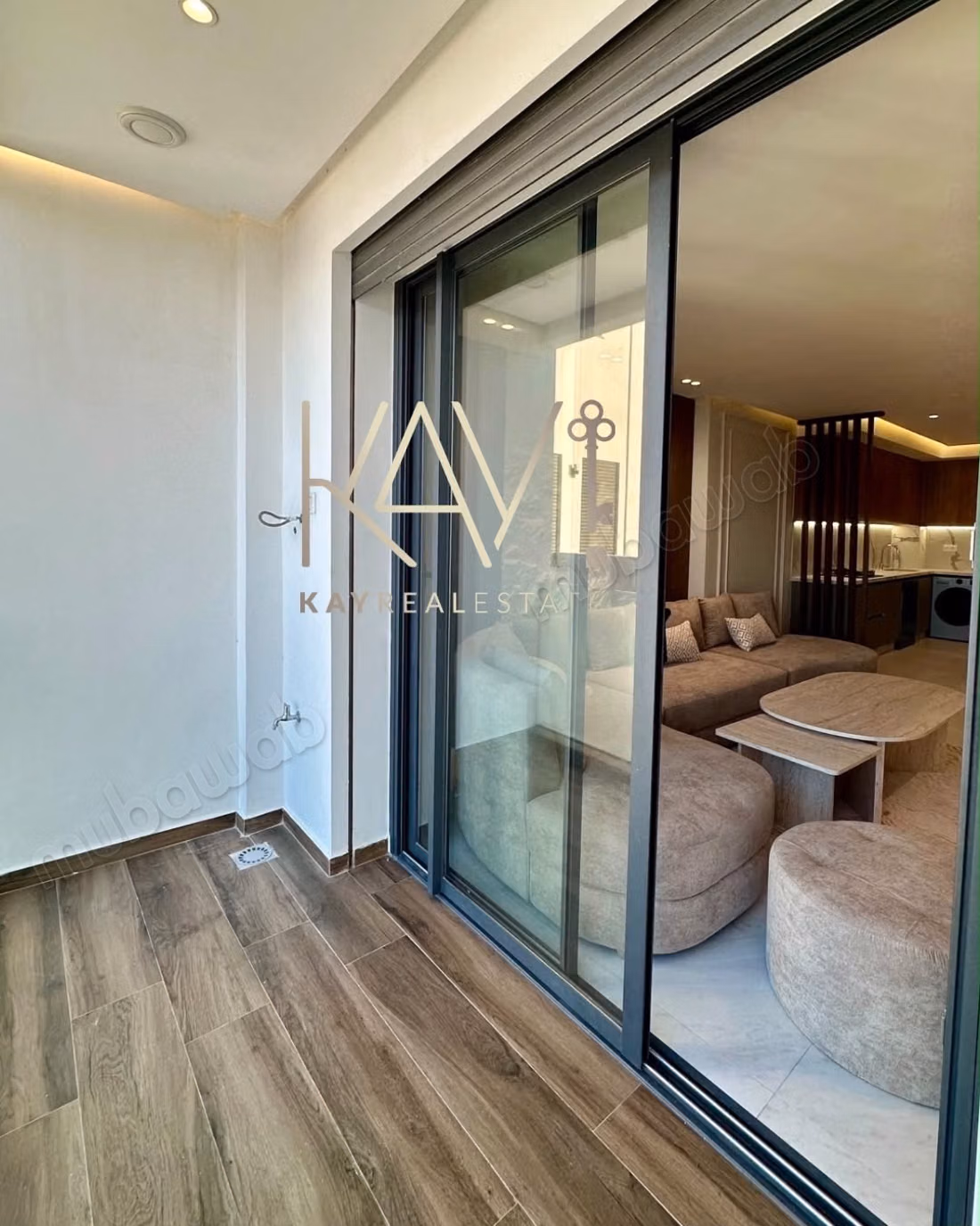 New high-end apartment for rent - city center