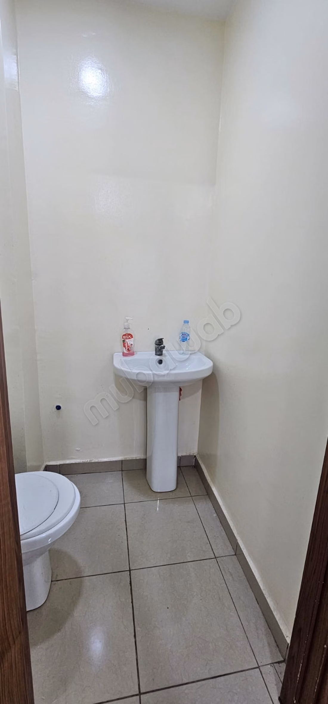 Te huur – kantoorpand, 63m2