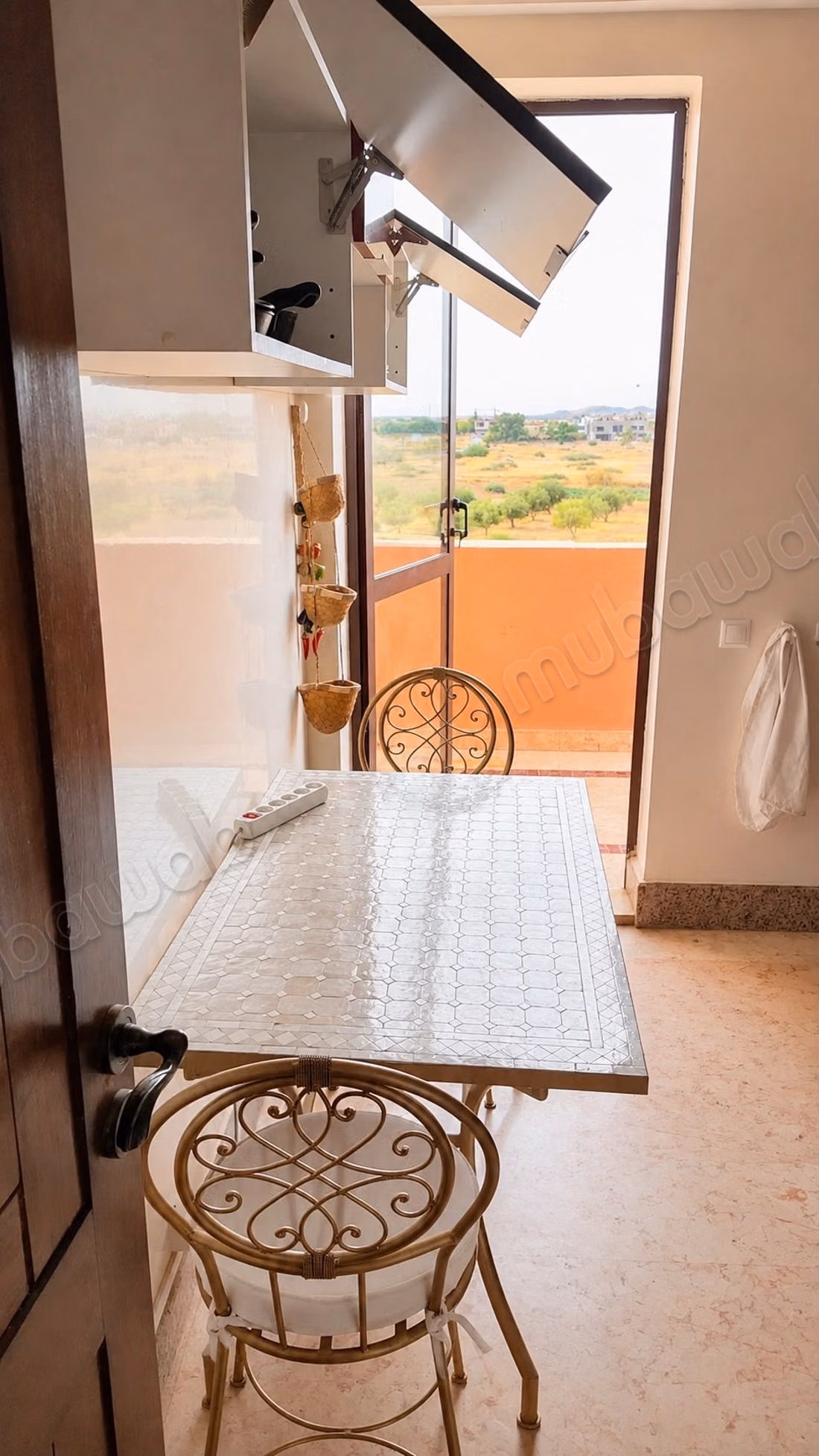 Superbe appartement à louer à Agdal. Surface 90 m². Climatisation et cheminée