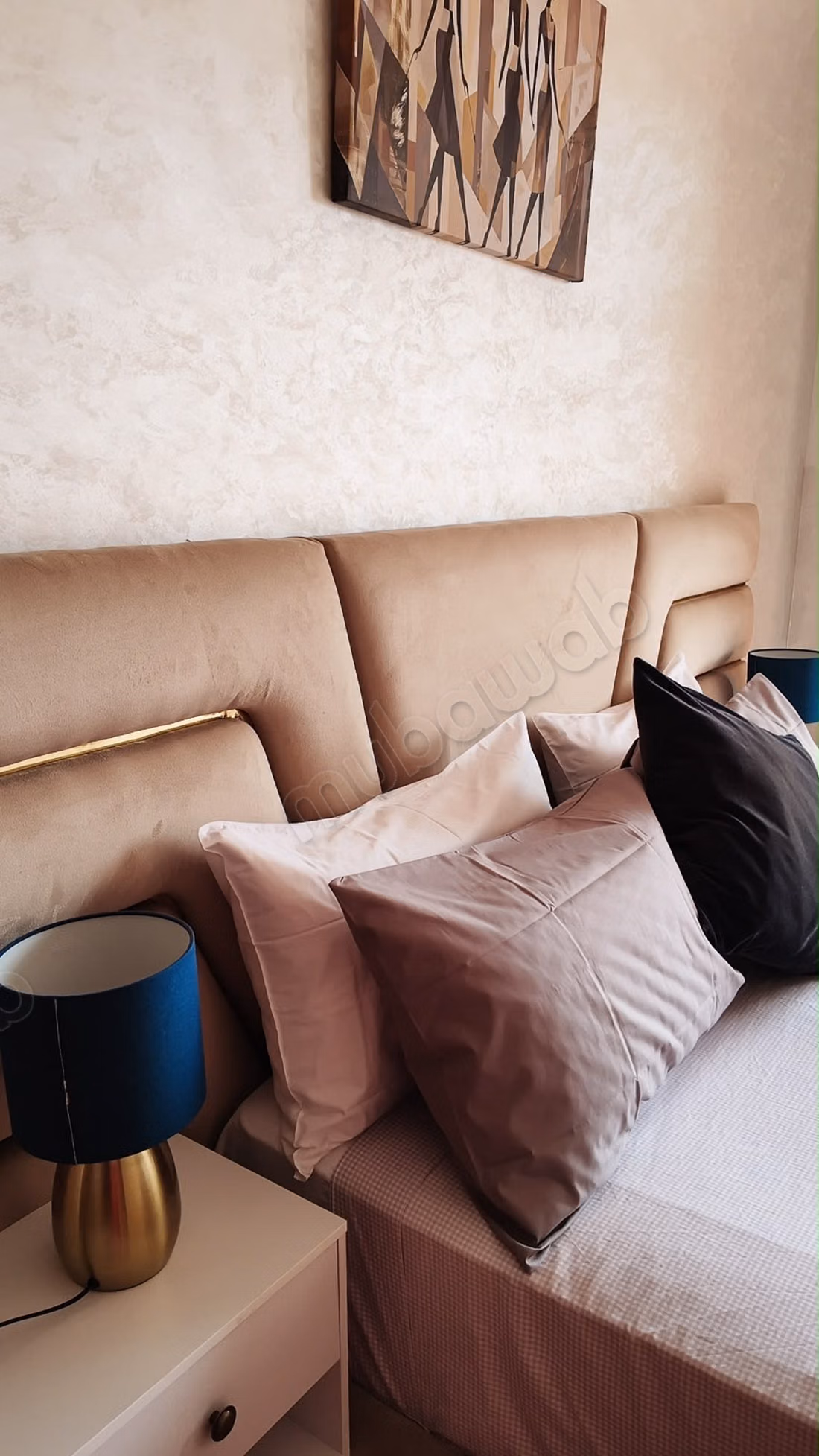 Superbe appartement à louer à Agdal. Surface 90 m². Climatisation et cheminée