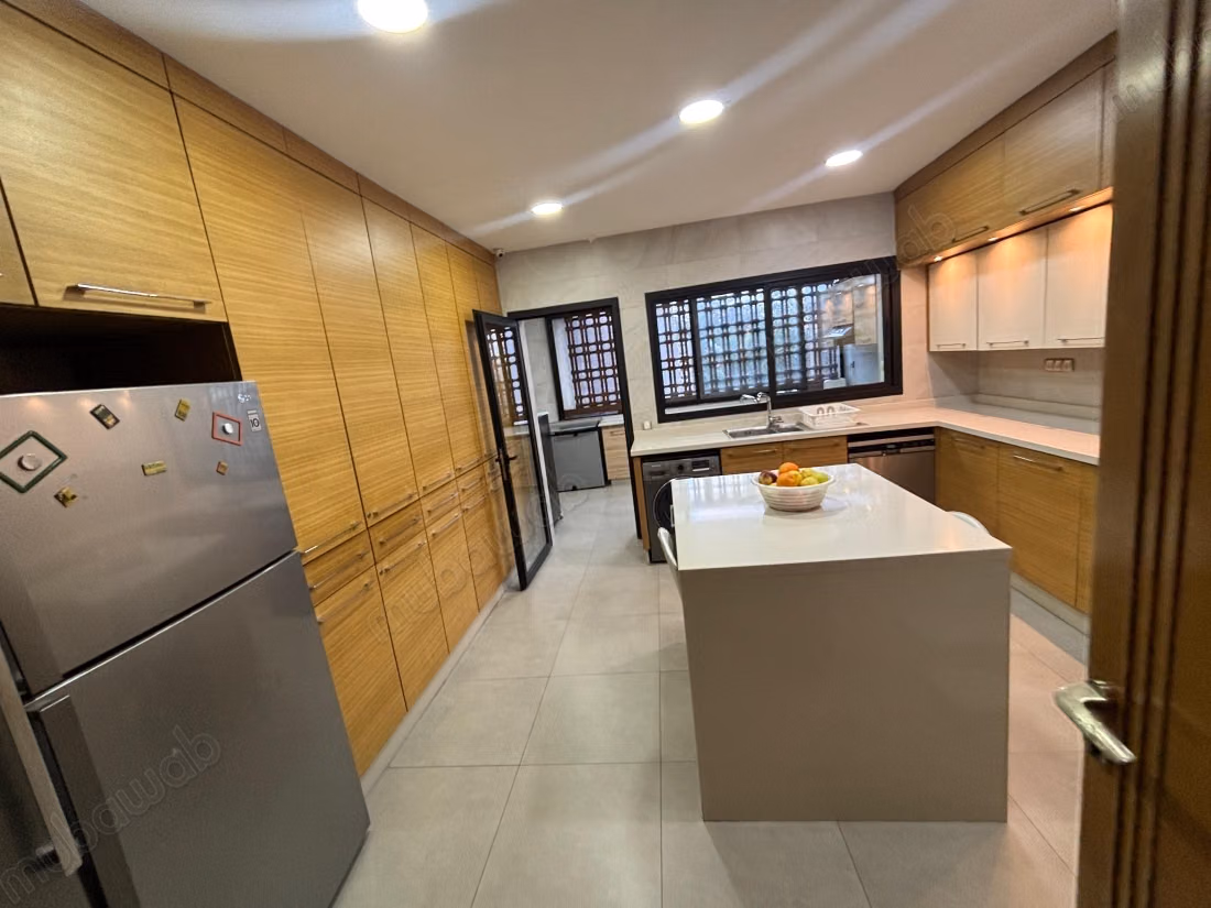 Appartement 420 m² à Les princesses — 18