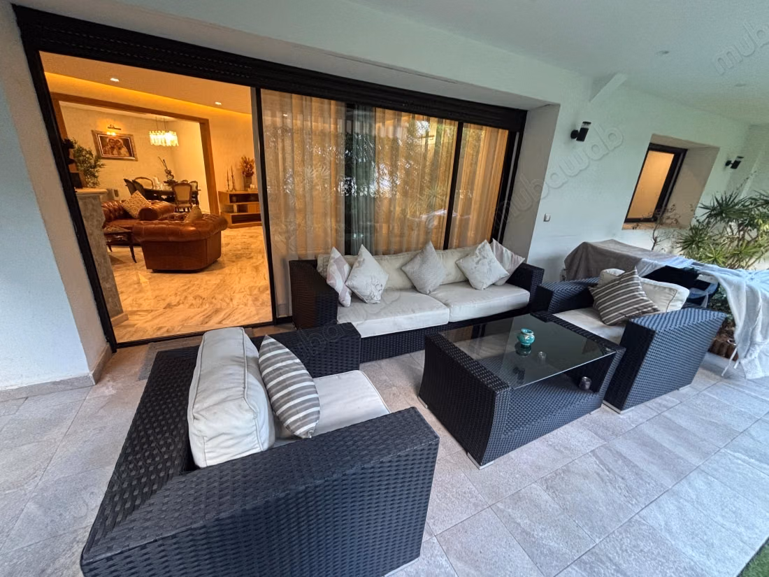 Vend appartement à CIL Hay Salam. Superficie 420 m². Meublé — 3