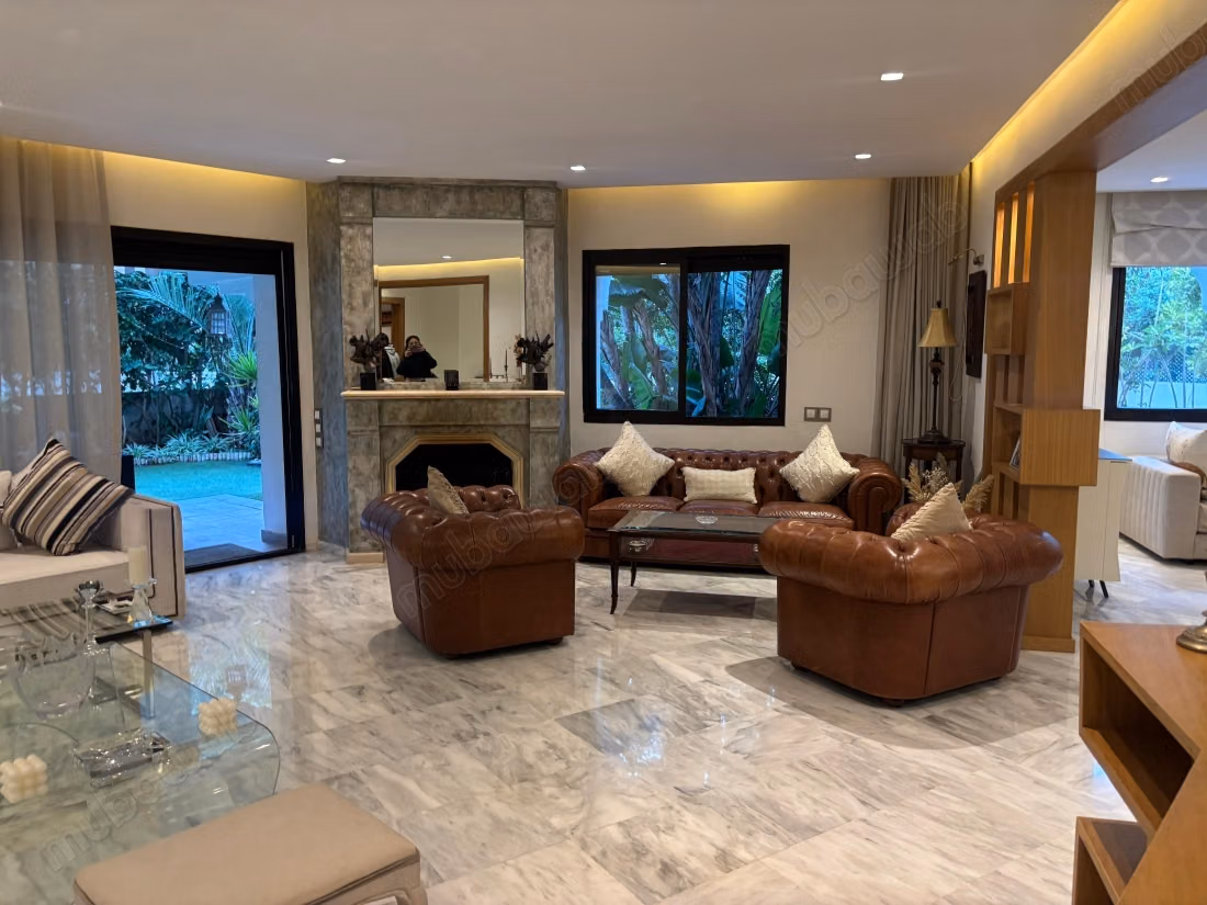 Vend appartement à CIL Hay Salam. Superficie 420 m². Meublé — 4