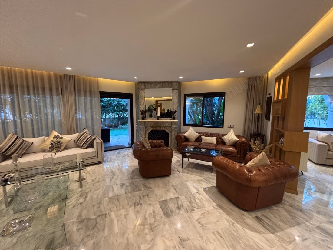 Vend appartement à CIL Hay Salam. Superficie 420 m². Meublé — 5
