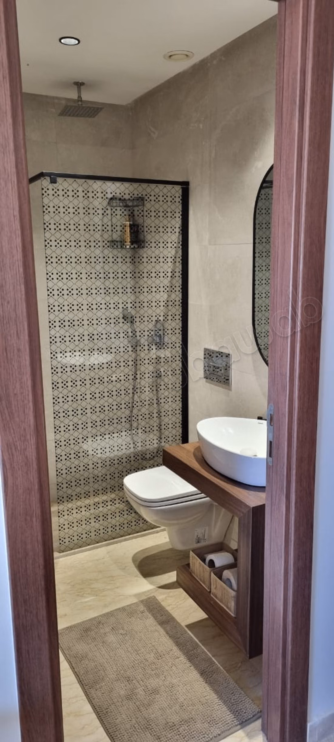 Vend appartement à Bourgogne Ouest.
Surface totale 79 m².
Bien meublé