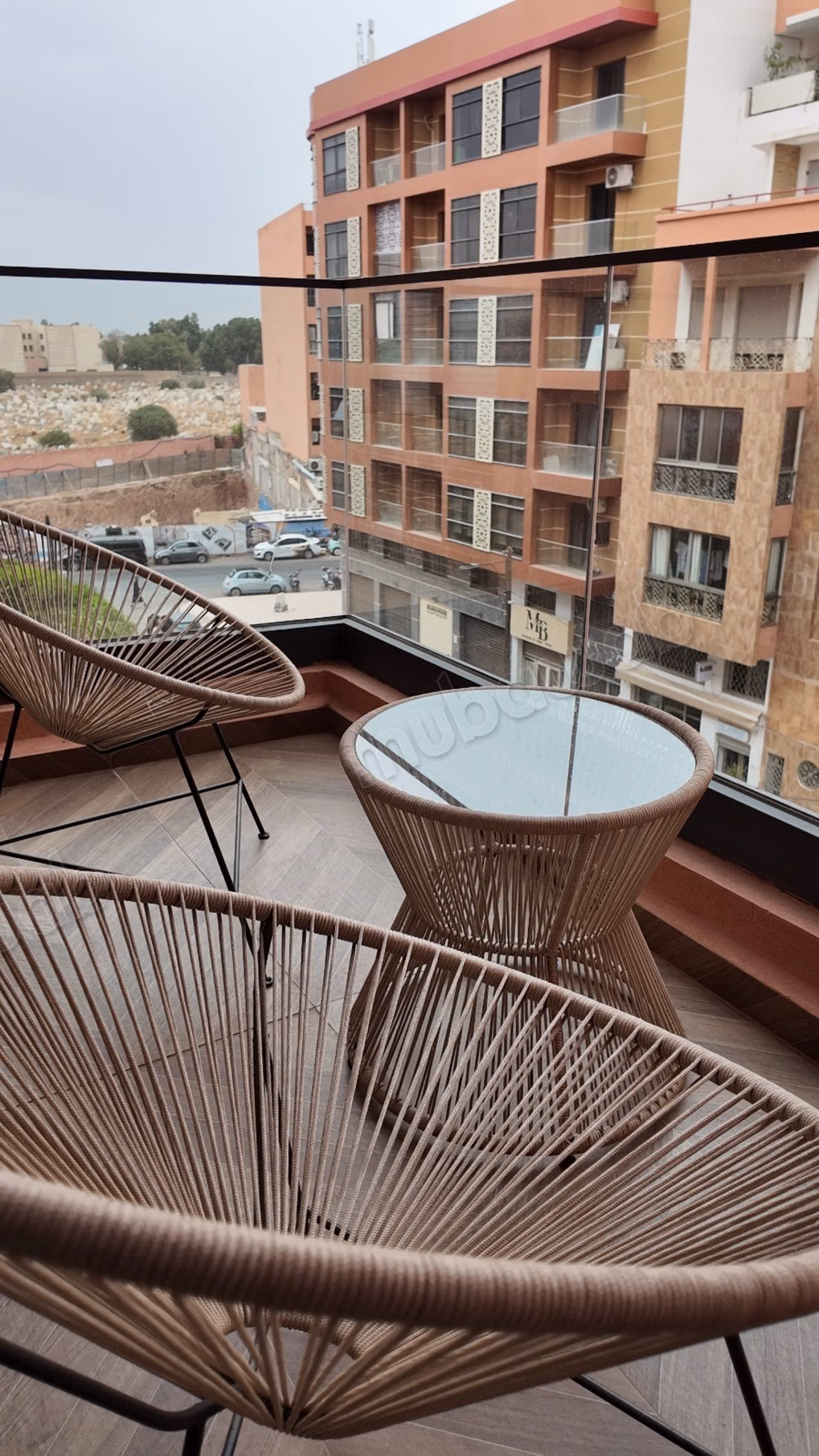 Appartement meuble a vendre — 3