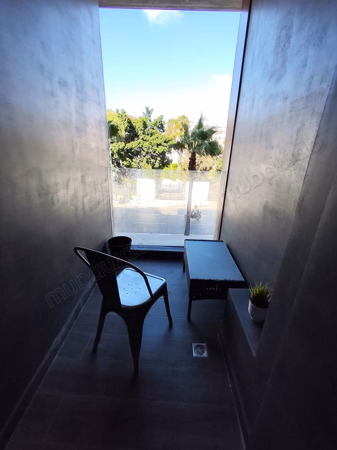 Très bel appartement en location à Maârif. 
1 chambre. 
Meublé