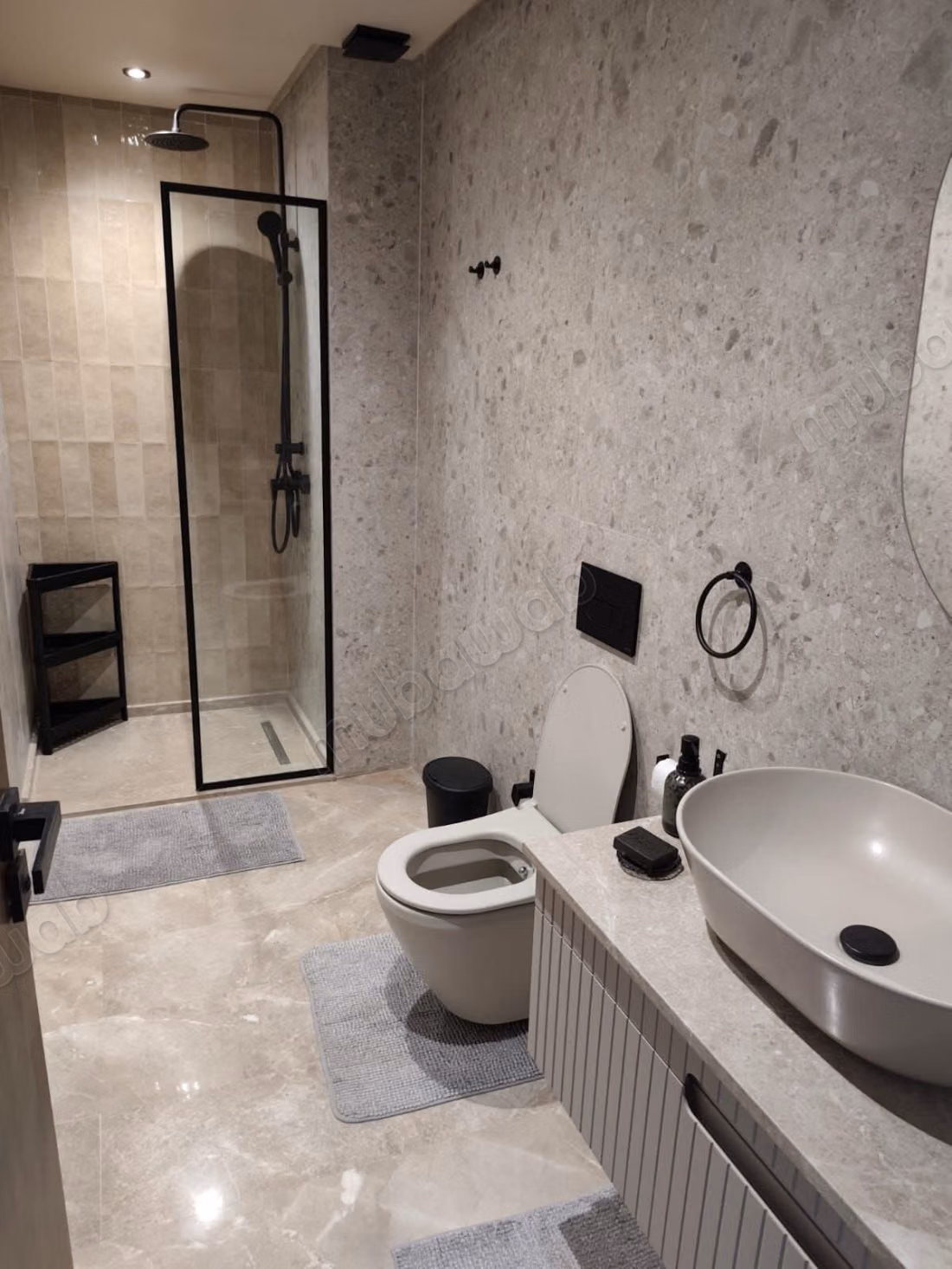 Très bel appartement en location à Maârif. 
1 chambre. 
Meublé