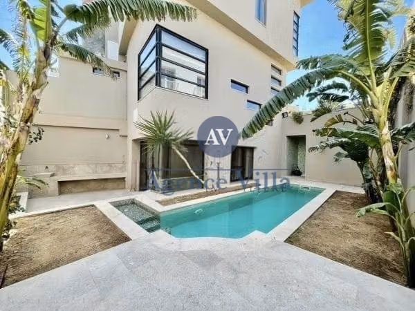 For rent a villa with pool in Gammarth