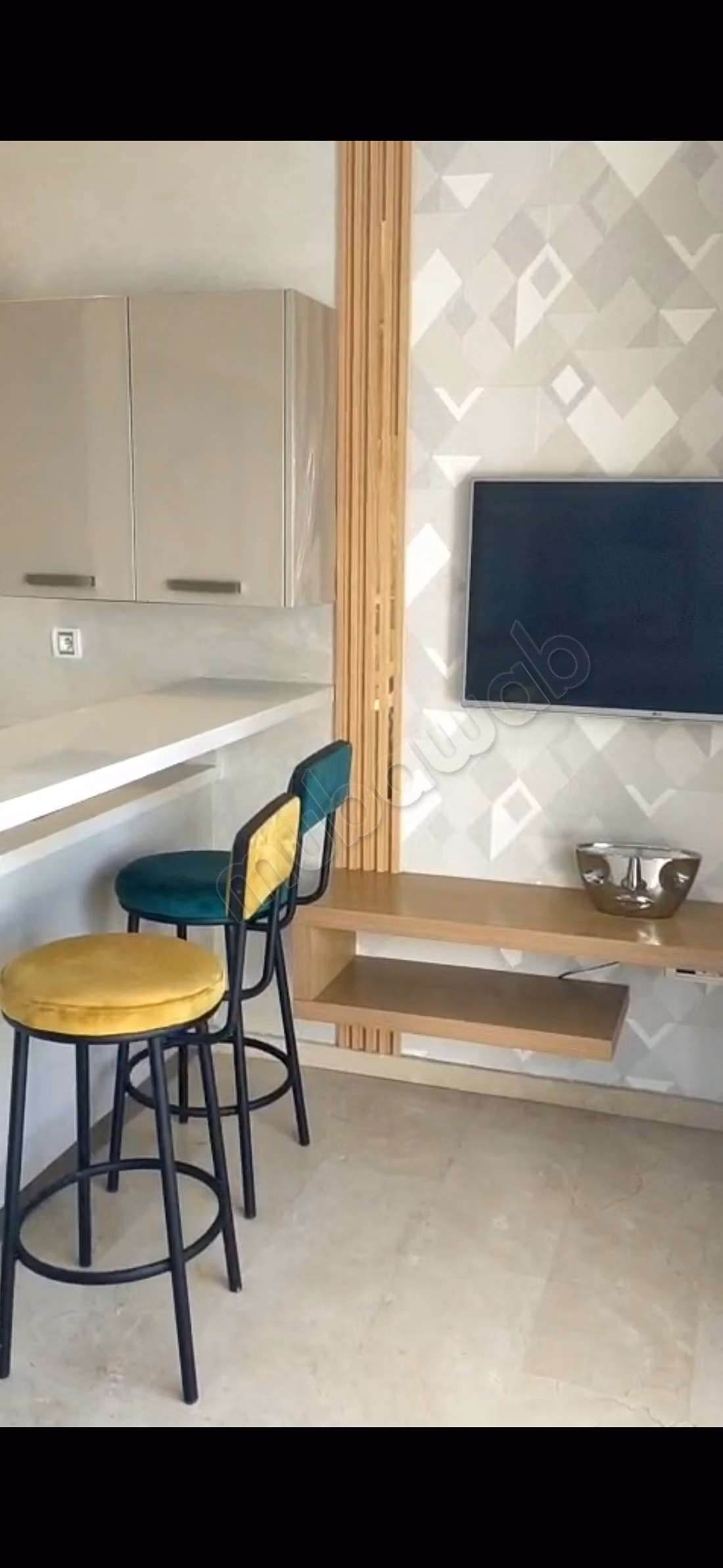 Apartment for rent in CIL Hay Salam. 2 comfortable rooms. Elevator and terrace
