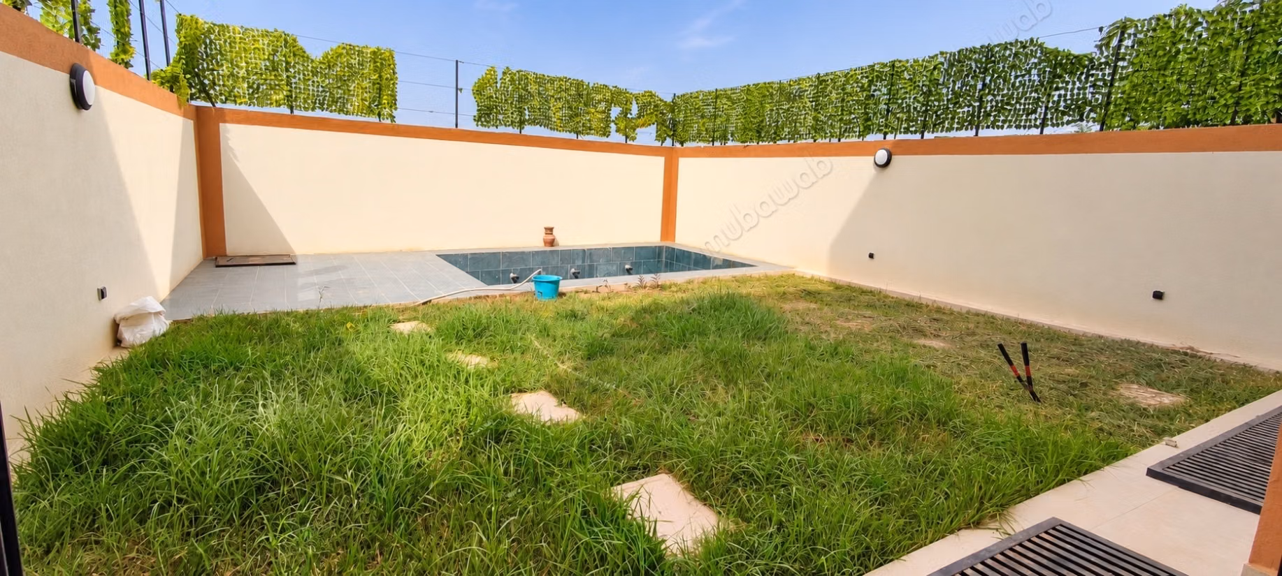 Contemporary Villa, Targa