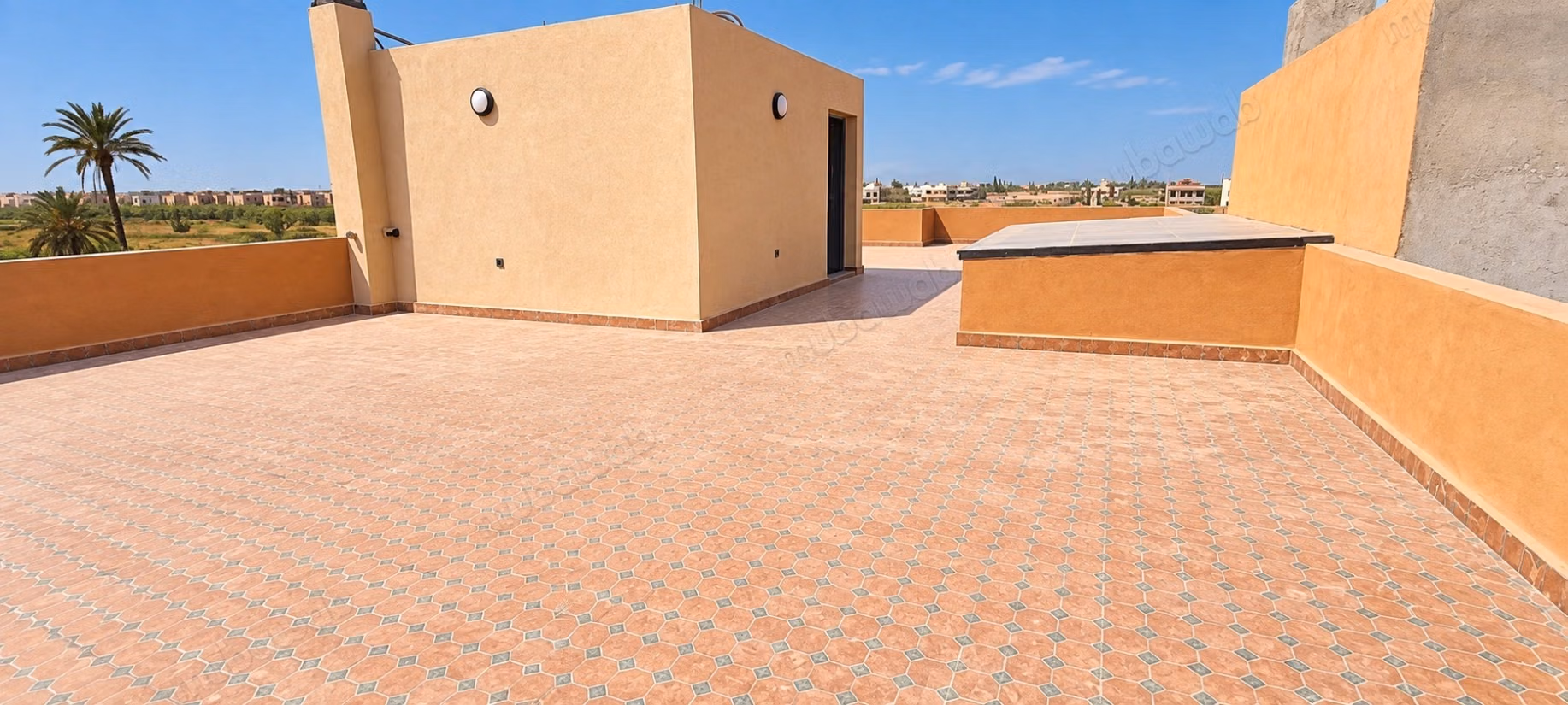 Contemporary Villa, Targa