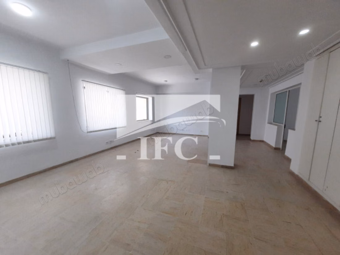 Ufficio in 4 spazi 135m² Lago 1 IFCL1272