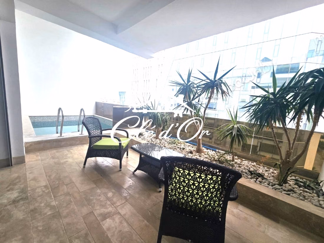 Duplex S3 con Giardino e piscina in affitto al Lago 2