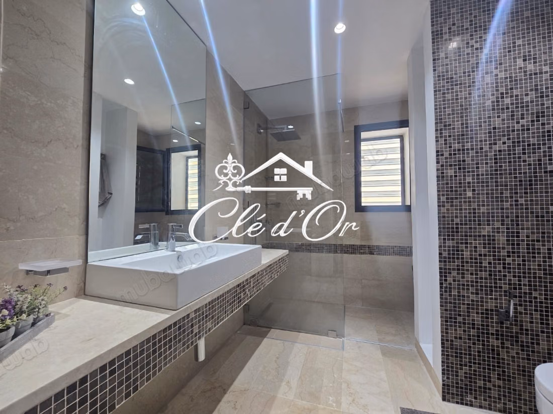 Duplex S3 con Giardino e piscina in affitto al Lago 2