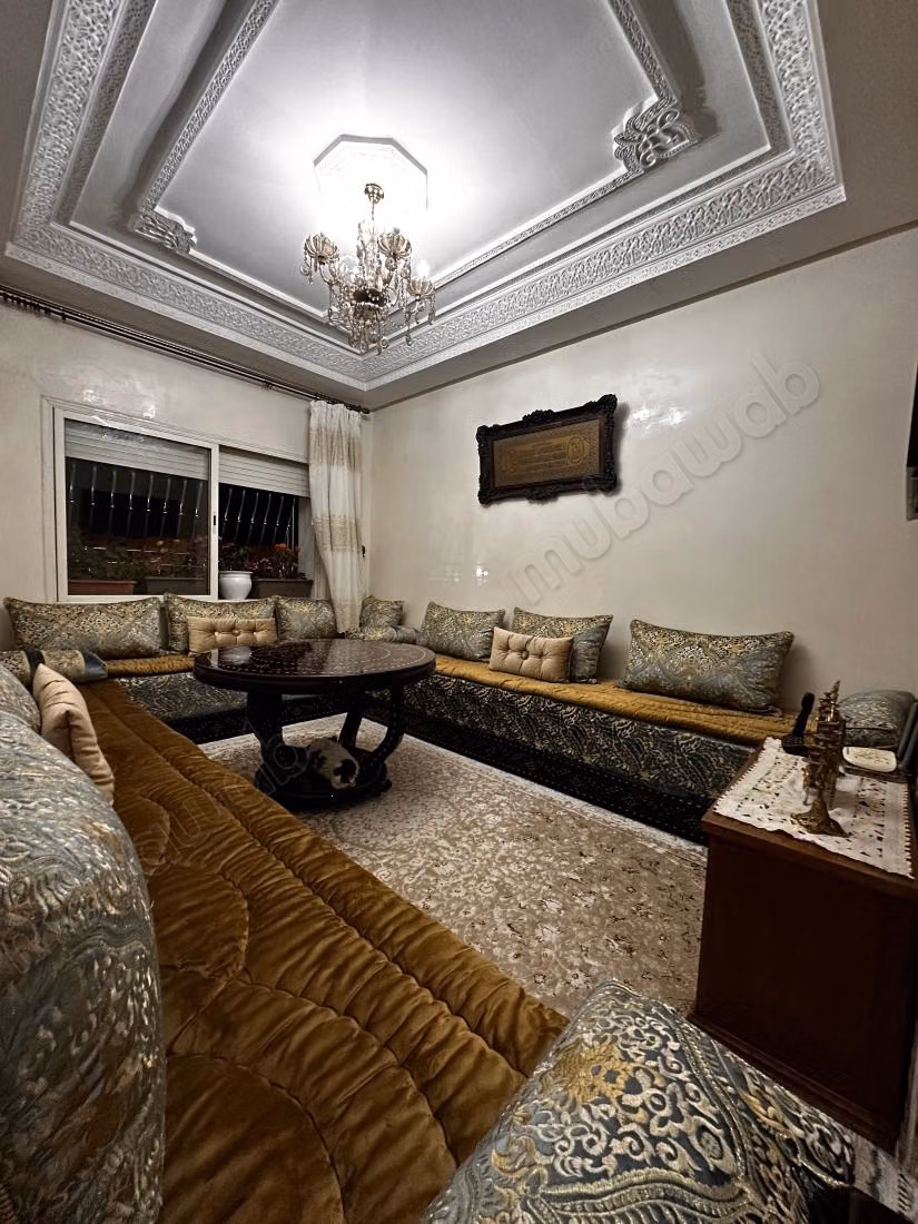 Apartamento en venta en Ahl Loghlam Hay Assalam. Superficie 78 m². Terraza y ascensor