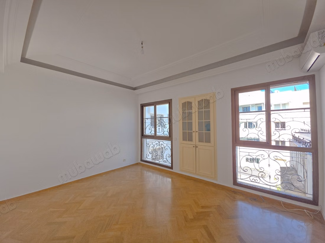 Appartement Duplex d’Exception – Dernier Étage