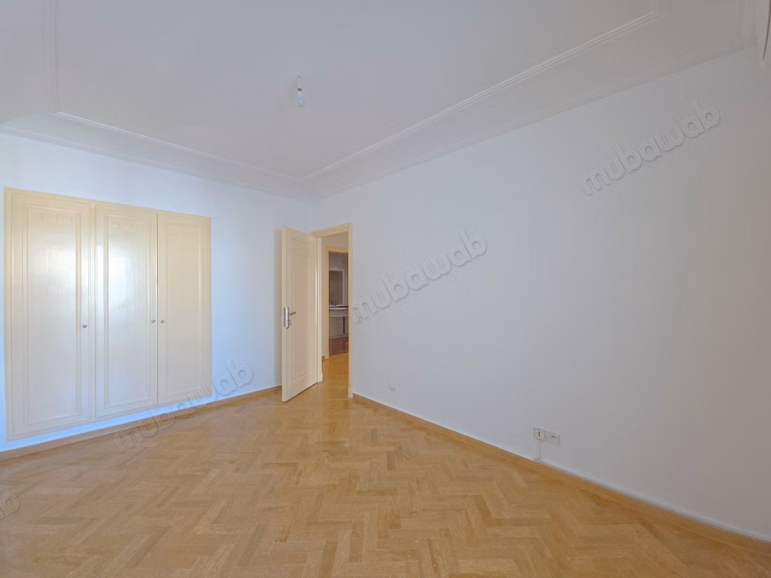 Appartement Duplex d’Exception – Dernier Étage