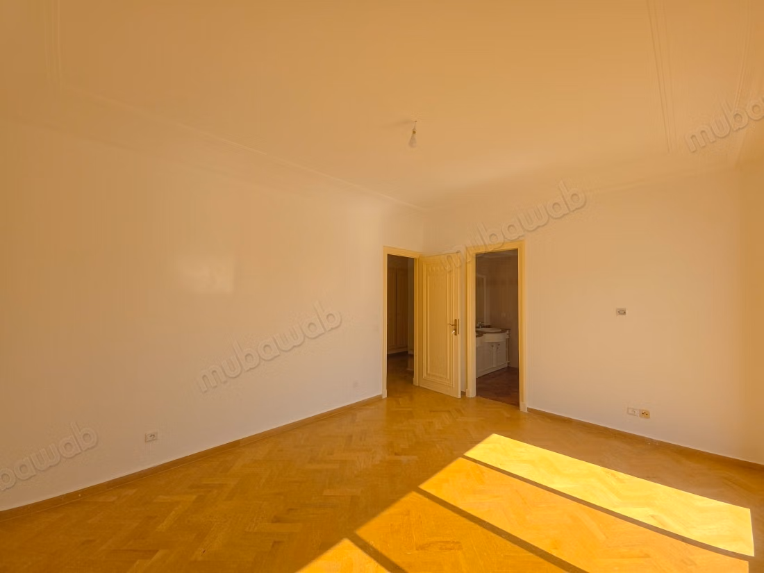 Appartement Duplex d’Exception – Dernier Étage