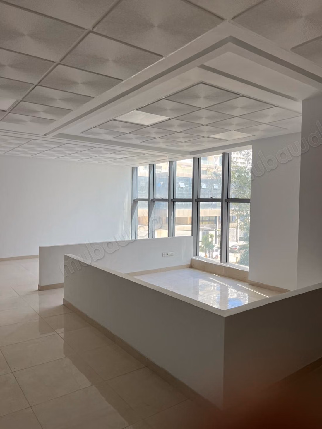 Vendita del piano ufficio Malabata centro affari
