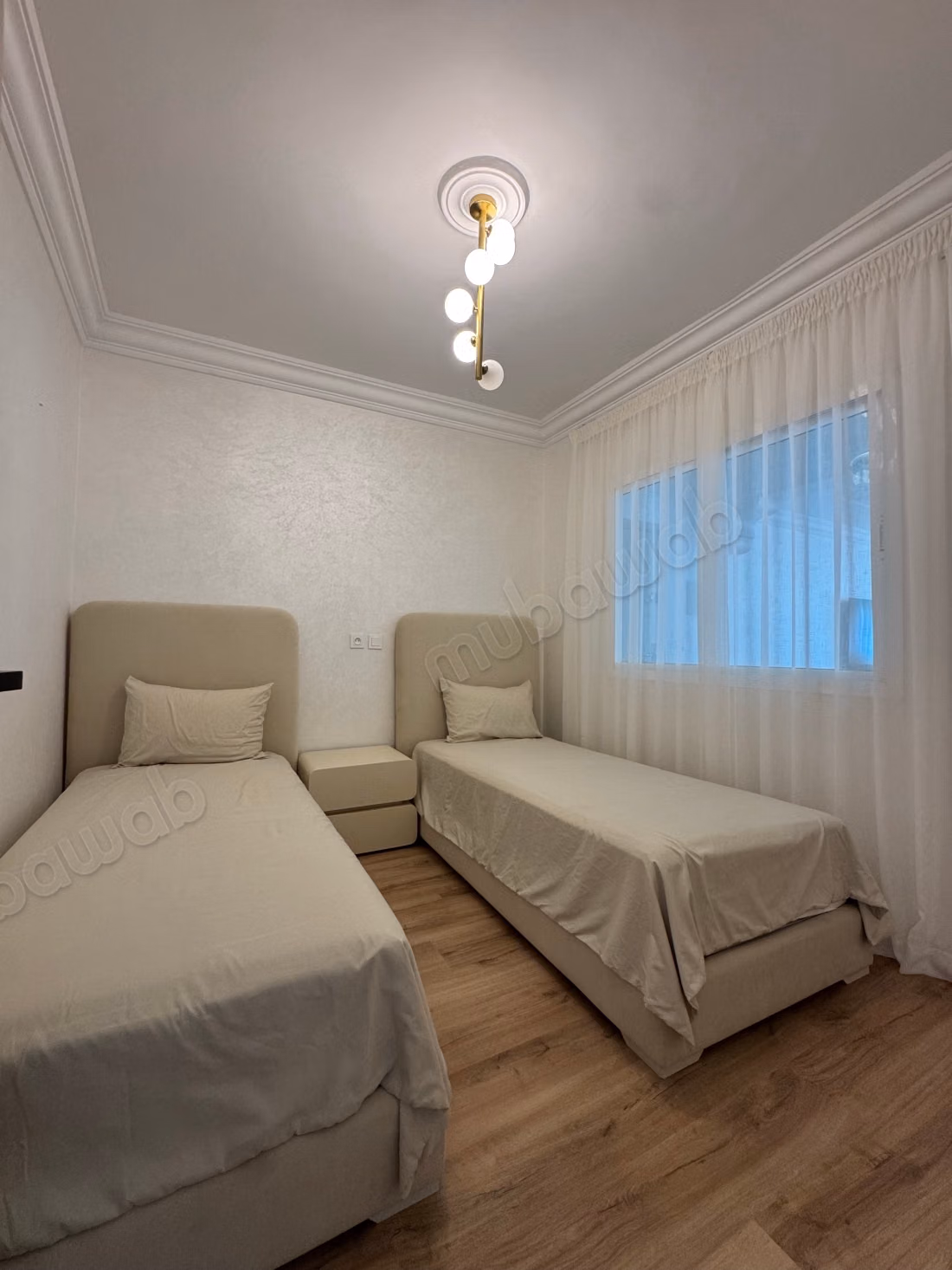 Appartement te huur 3 slaapkamers met terras