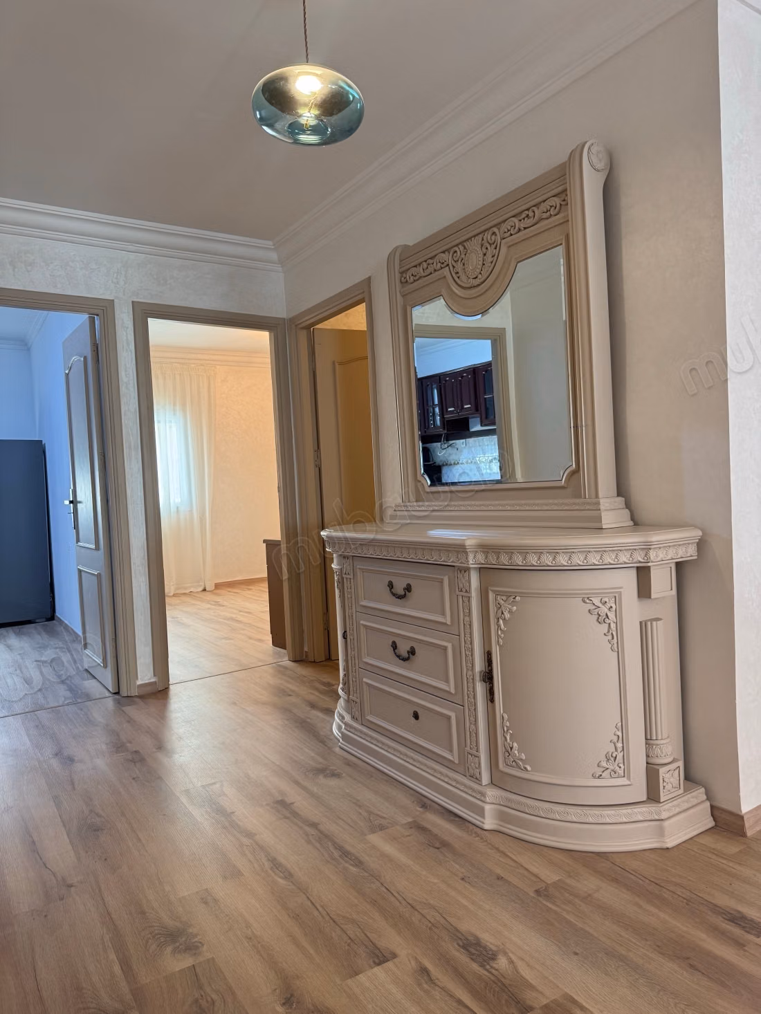Appartement te huur 3 slaapkamers met terras