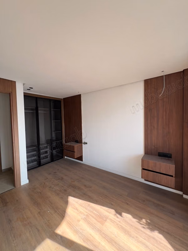 Appartamento vuoto in affitto - Quartiere Les Hôpitaux