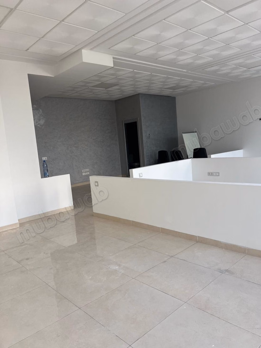 Venta de platea de oficina en el centro de negocios de Tánger