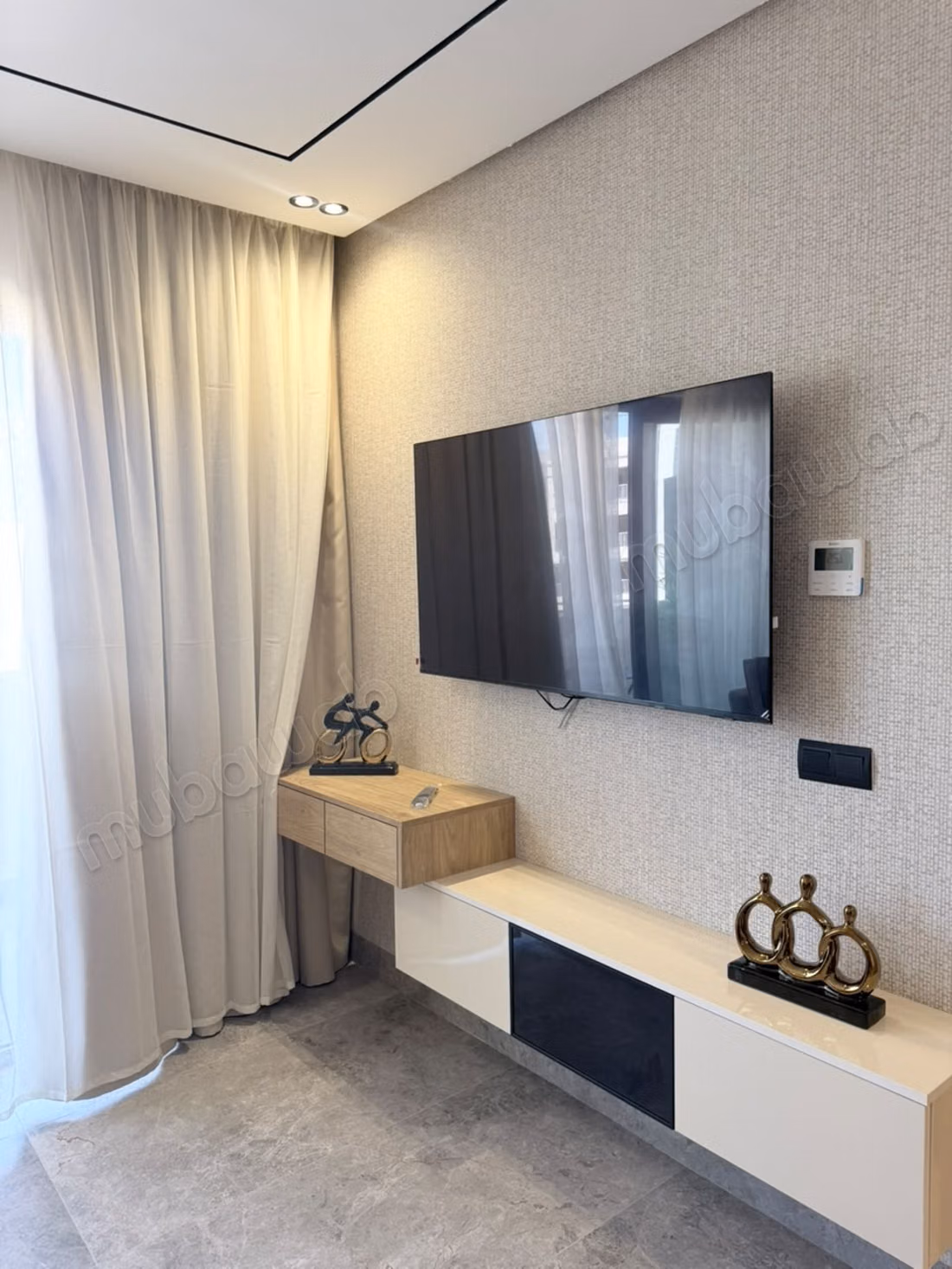 Beautiful modern studio