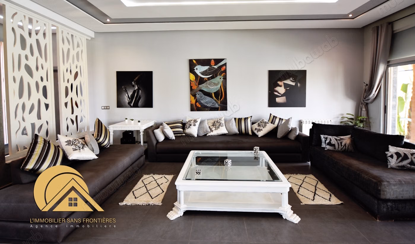 Villa maison d’hôtes meublée à vendre avec piscine chauffée, jardin privé et bungalows — Route d’Ouarzazate, Marrakech