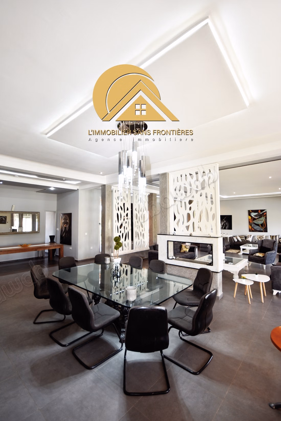 Villa maison d’hôtes meublée à vendre avec piscine chauffée, jardin privé et bungalows — Route d’Ouarzazate, Marrakech