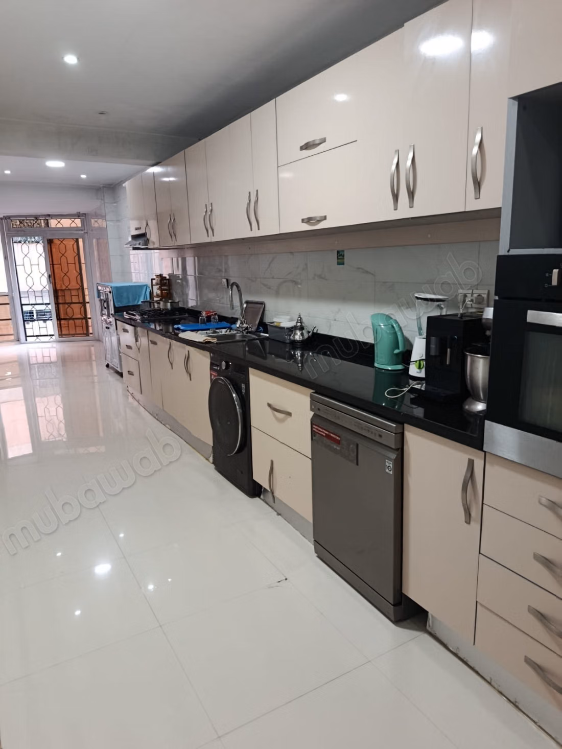 For sale apartment in Anfa. 3 bedrooms. Furnished
