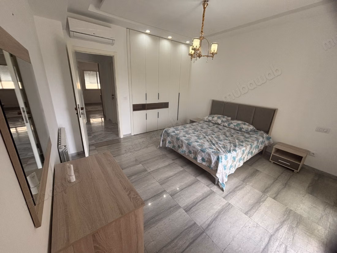 S2 à Louer – Terrasse, Piscine & Parking