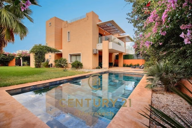 Villa familial– Terrain de 745 m²