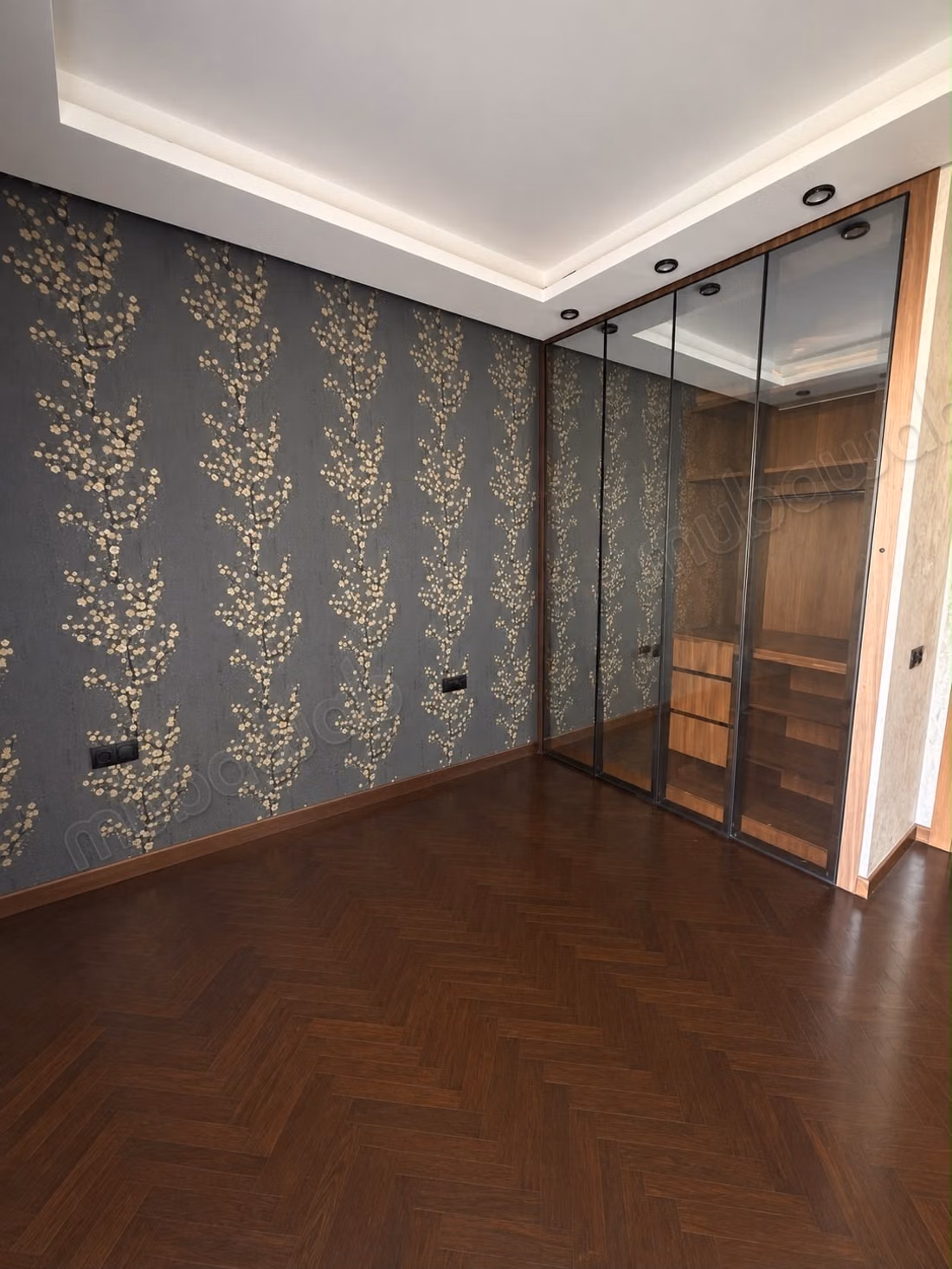 Villa de luxe à louer à Dar Bouazza. 3 chambres. Fenêtres double vitrage et chauffage central